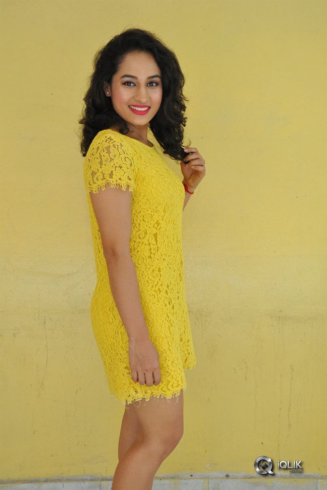Pooja-Ramachandran-New-Photos